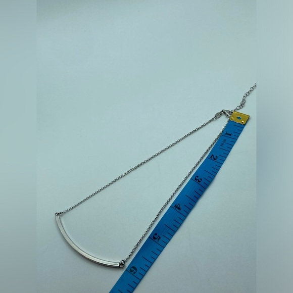 DYADEMA Sterling Silver Minimalist Curved Bar Chain 12” - 15” Adjustable - Picture 5 of 6